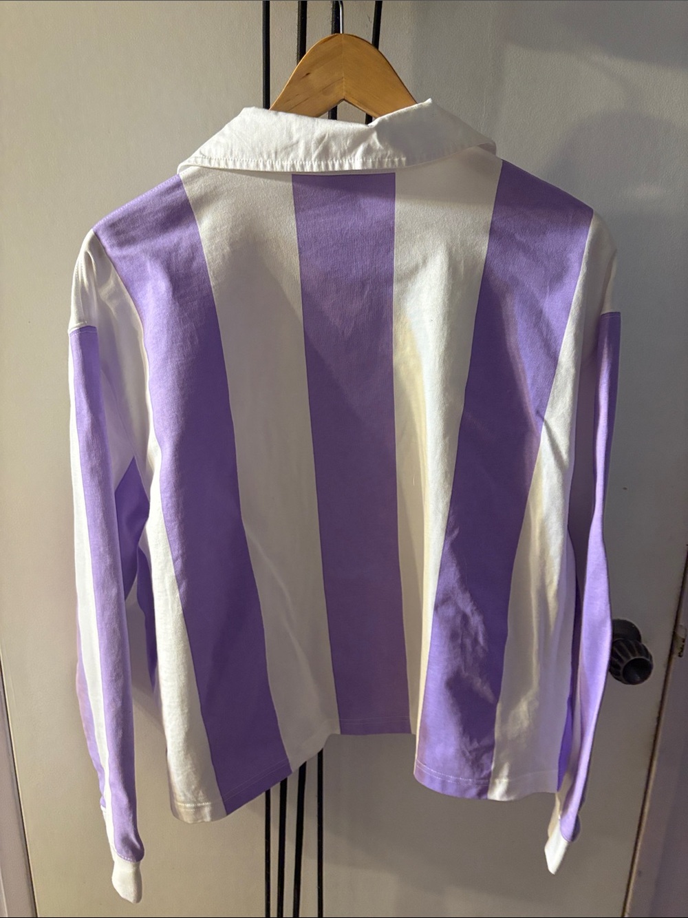 DISNEY World Resort Rugby Shirt Jersey Long Sleeve Tee Blouse Medium - Picture 3 of 3